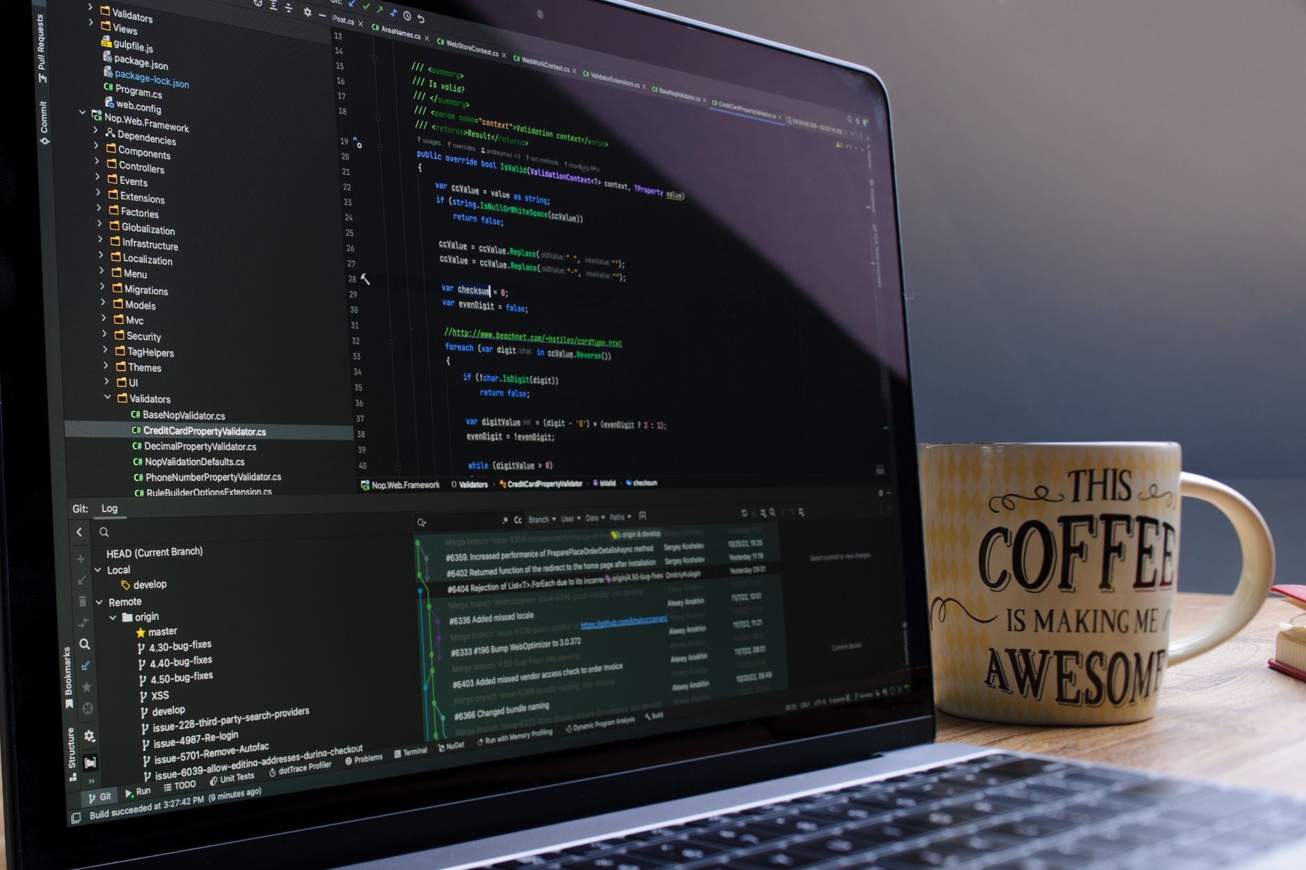 IDE vs edytor kodu: porównanie środowisk pracy programisty pod kątem wydajności